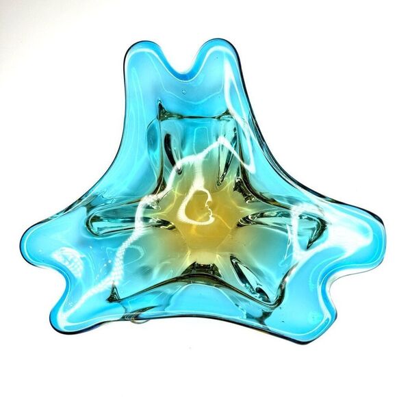 Mid-Century Murano Style Blue Amber Sommerso Art Glass Bowl Ashtray Centerpiece - Picture 5 of 7